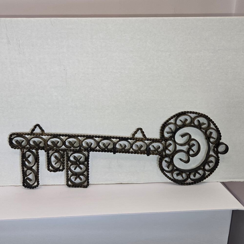 Vintage Style Four Hook Key holder
